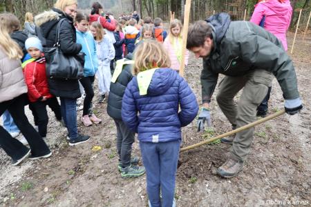 Z zasaditvijo dreves smo uradno odprli kolesarsko povezavo Kamnik–Godič (51)